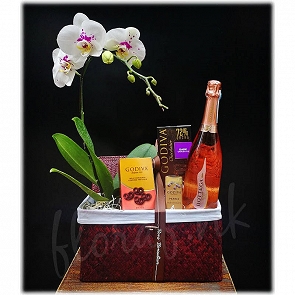 OR43    送禮蘭花 送禮朱古力 酒Hamper    OR43    送禮蘭花 送禮朱古力 酒Hamper
